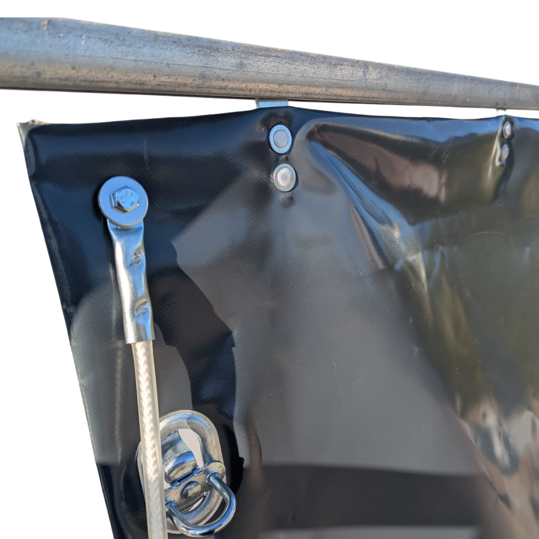 Kotara z plandeki PVC – osłona magazynowa całoroczna